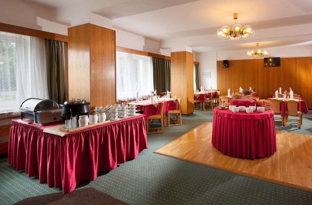 Hotel Hubert Františkovy Lázně Exterior foto